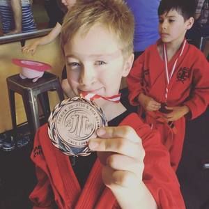 Meet your Posher, Helene